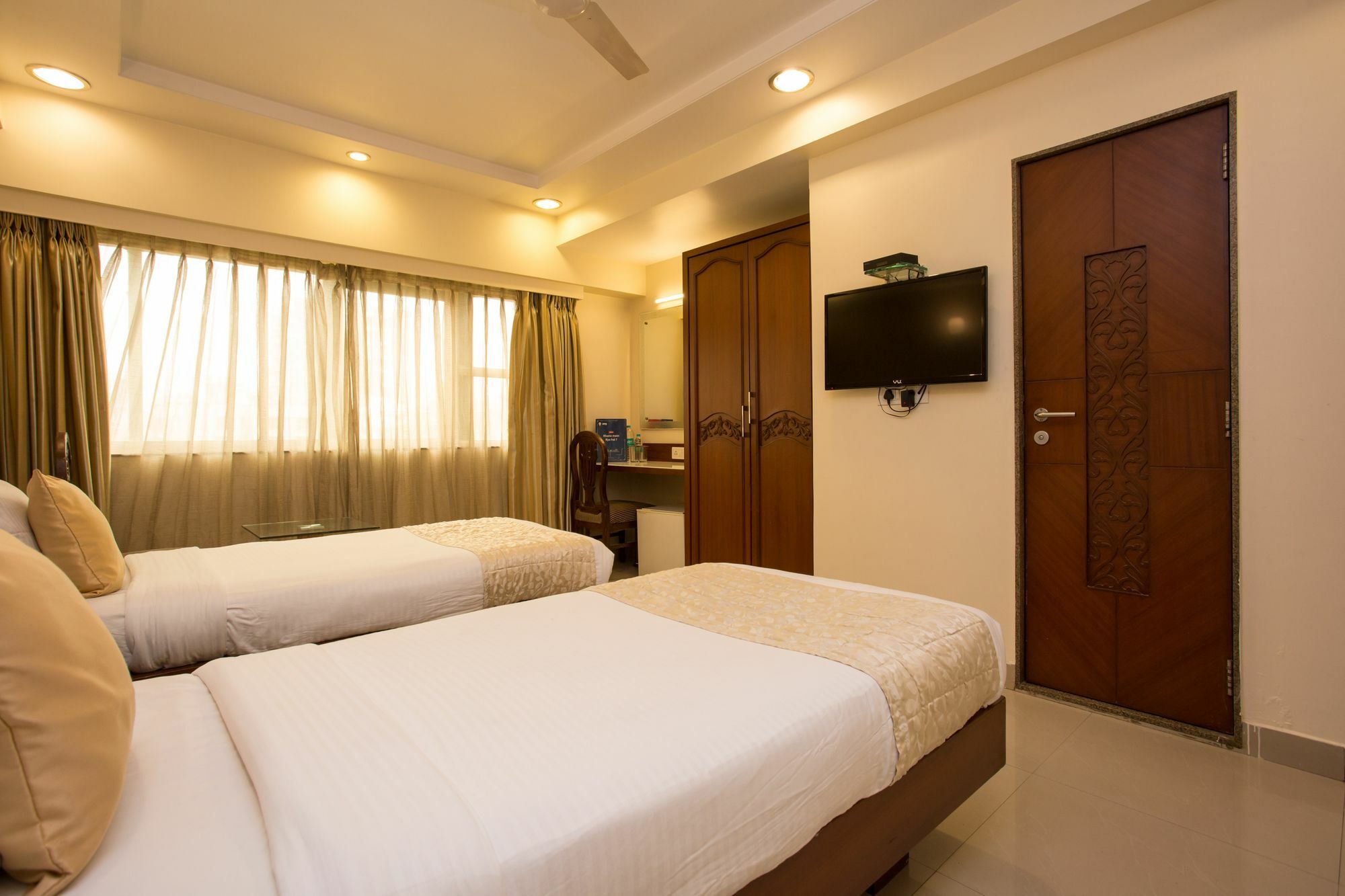 Oyo 10007 Hotel Grace Residency Bombay Exterior foto